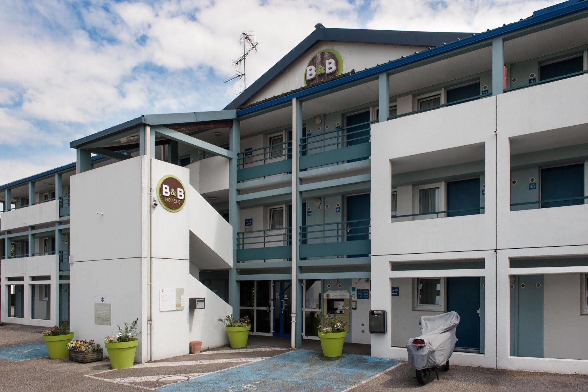 Hotel Kyriad Direct Poitiers - Gare Du Futuroscope 2*